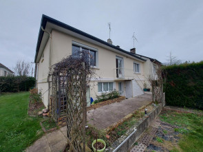 Maison en Vente à Louverne / 5 pièces 98m2